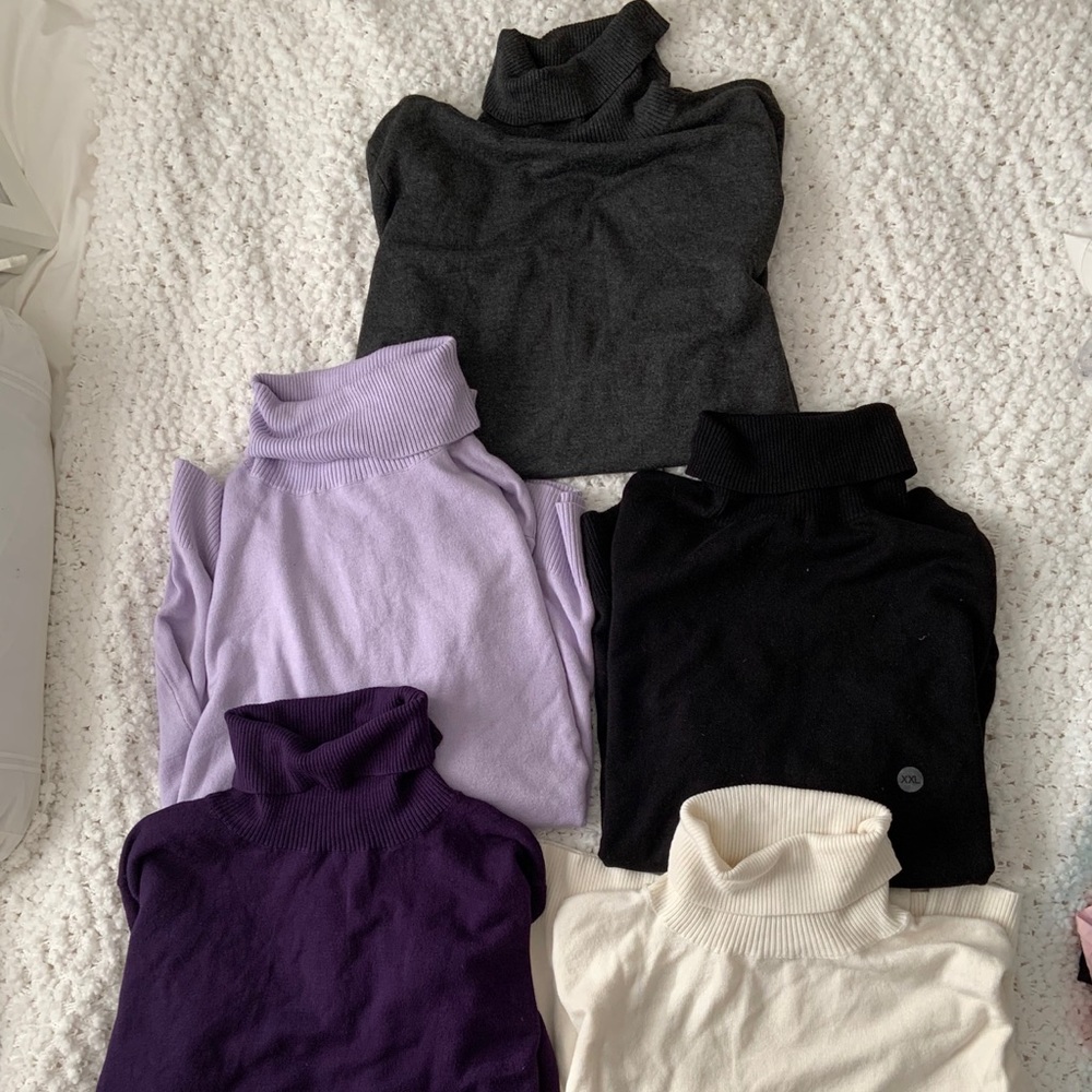 NWOT 5 Turtleneck sweaters - xxl/18